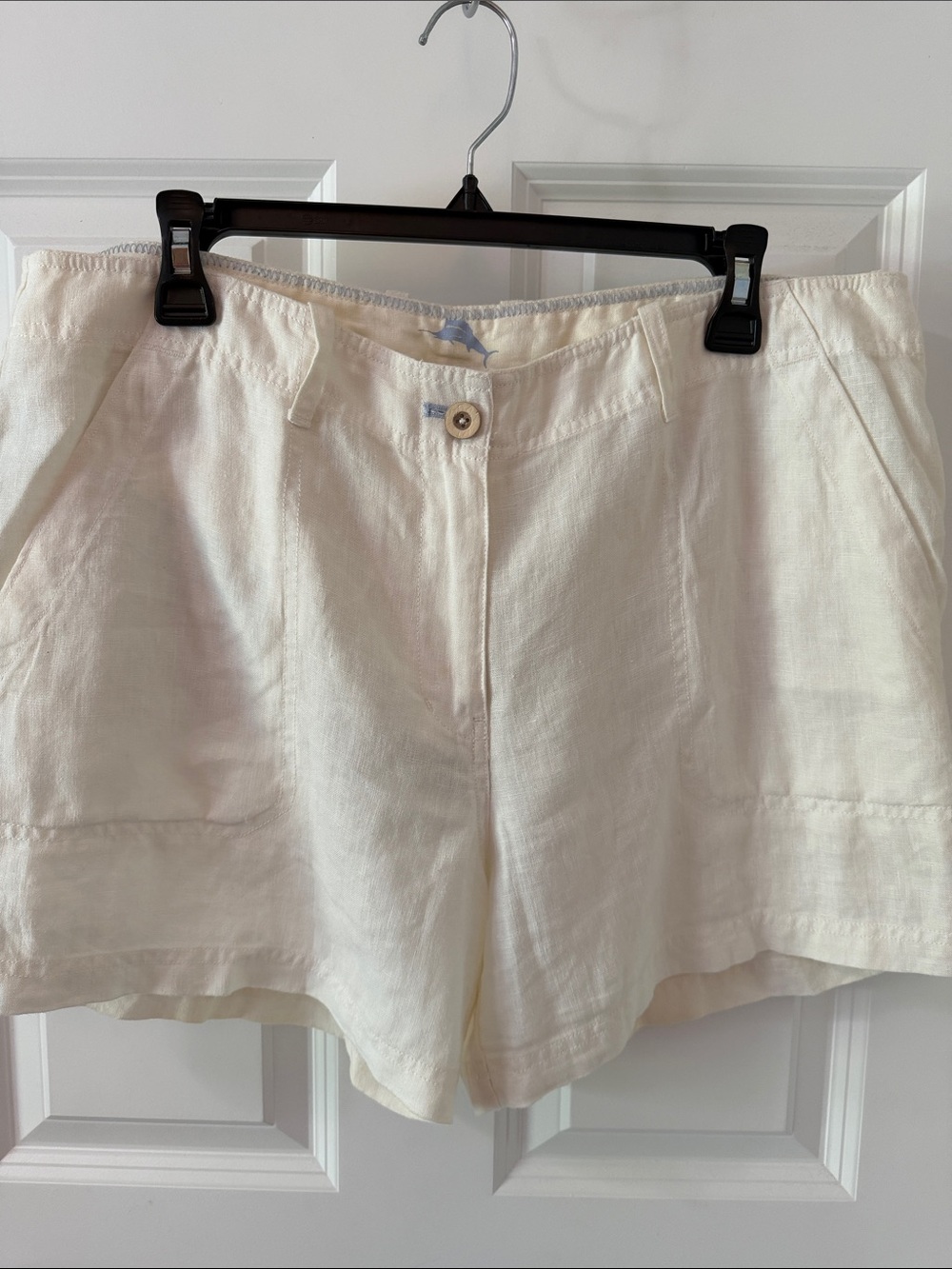 Tommy Bahama Cream Linen-Blend Bermuda Shorts
